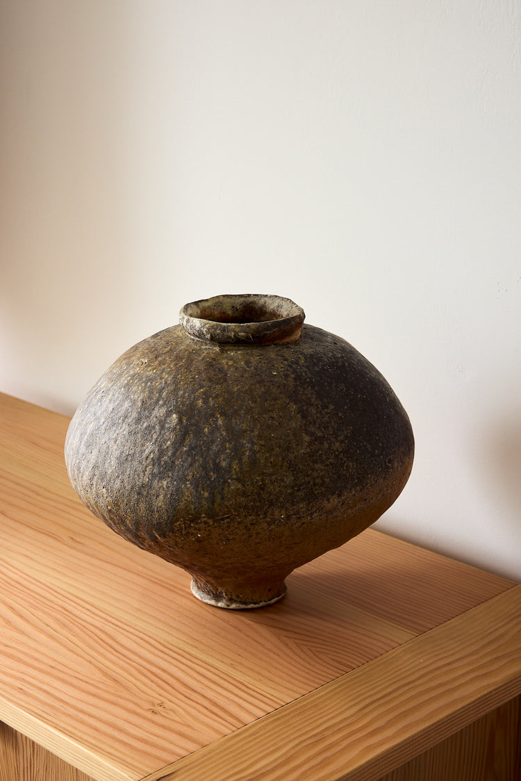 Porcelain Vessel 1