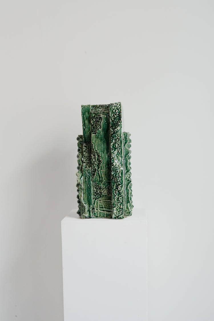 Large Moss Vessel
