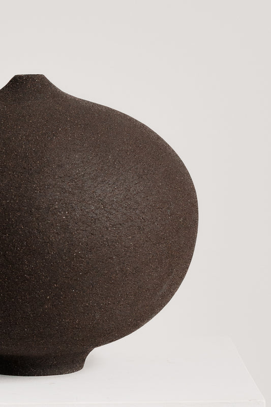Black Vessel (Medium)