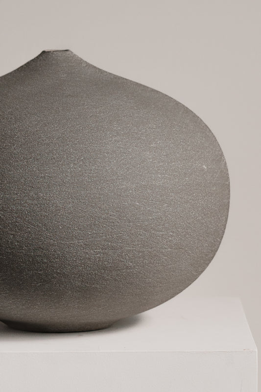 Grey Slip Vessel (Large)