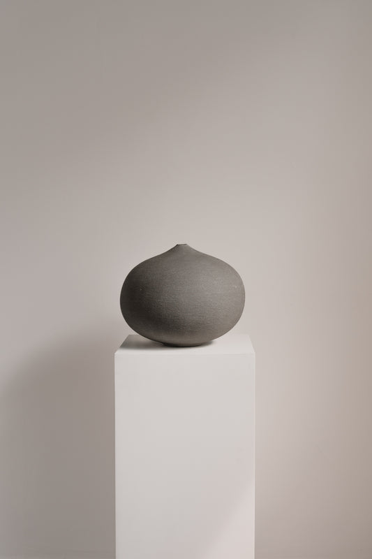 Grey Slip Vessel (Large)