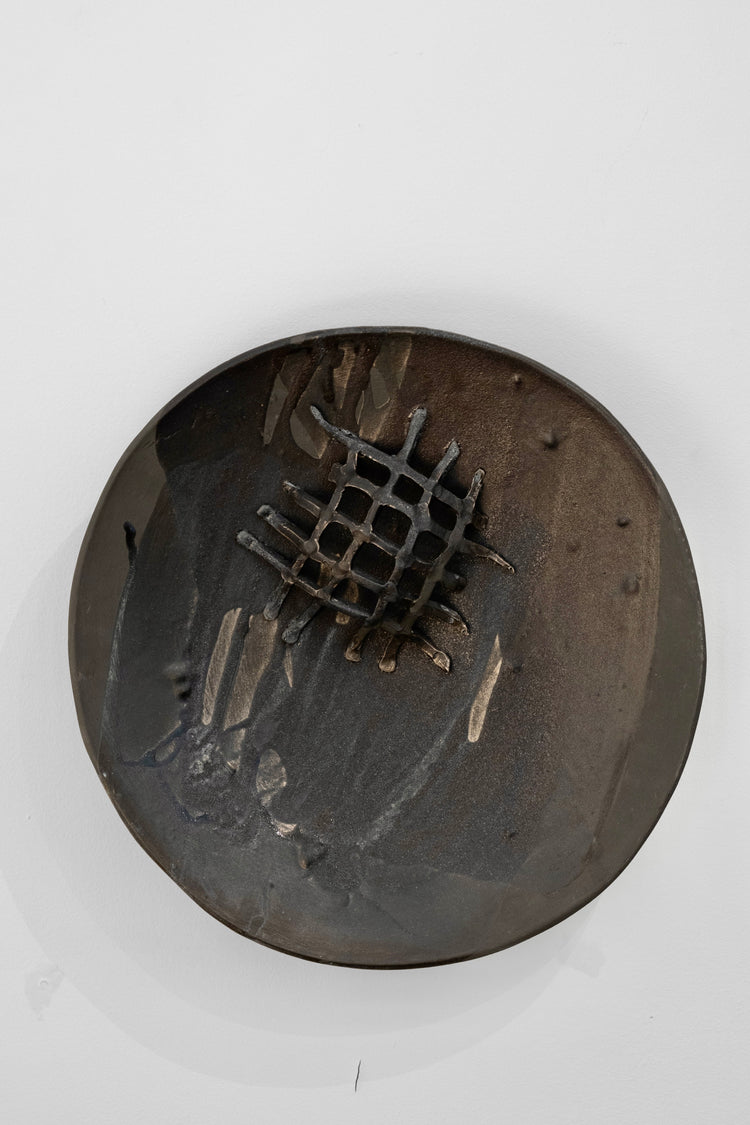 Closed Metal