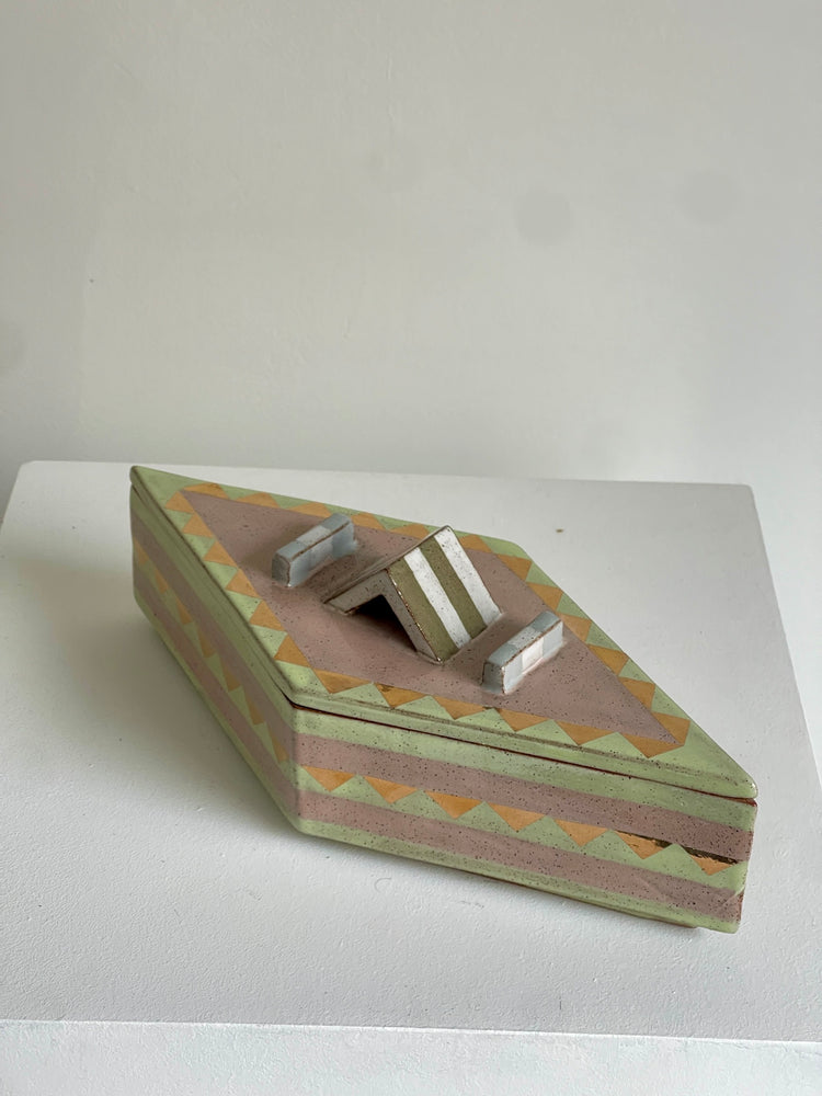 Diamond Box