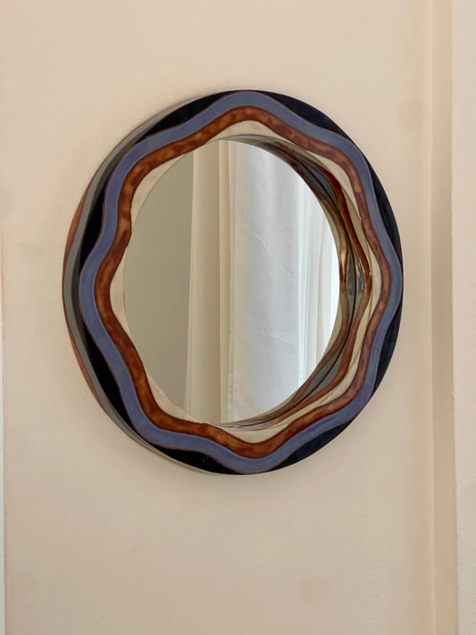 Wavy Mirror