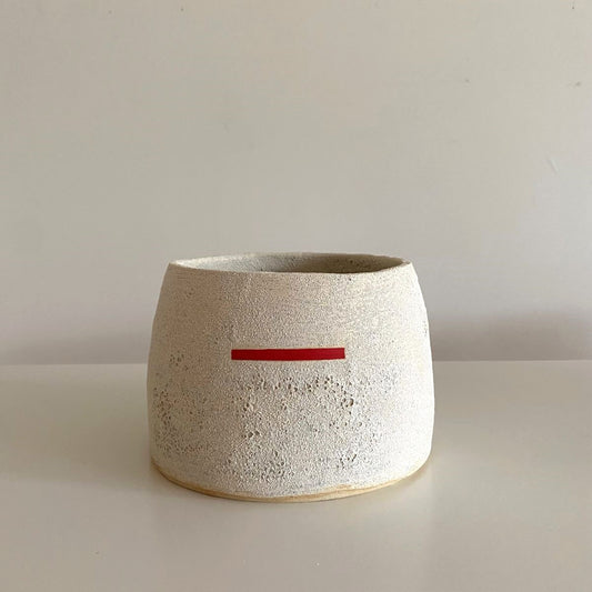 Round Tapered Vessel with Red