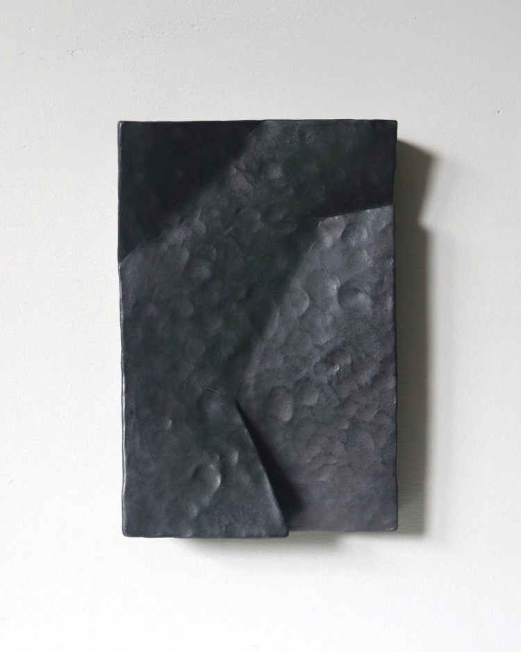 Interstice