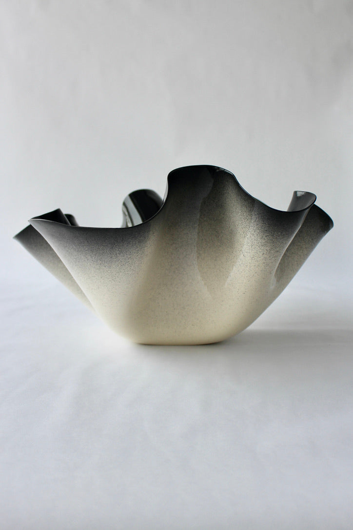 Onyx Black - Undulating Bowl